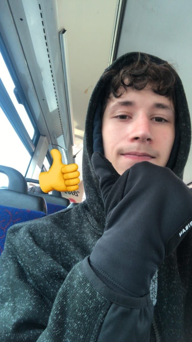 Dustin - Gay in Joachimsthal Profil von Dustin, 30 Jahre, Gay in Joachimsthal (Brandenburg)