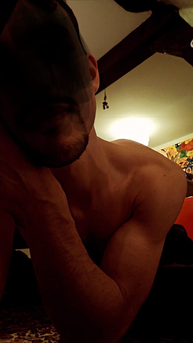Profil von Fayssal, 41 Jahre, Gay in Uckerland (Brandenburg)