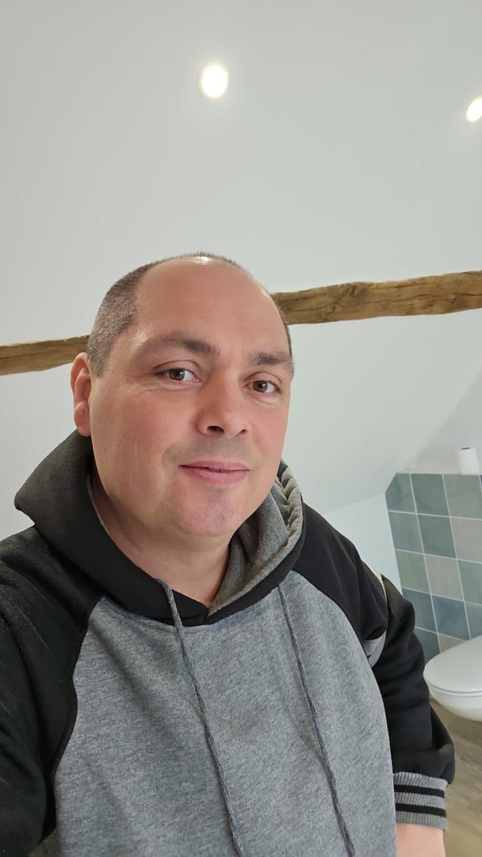 Profil von Meftah, 36 Jahre, Gay in Hoppegarten (Brandenburg)