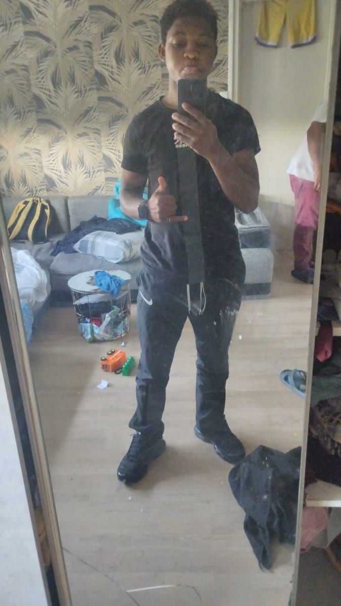 Profil von Yugo, 39 Jahre, Gay in Rheinsberg (Brandenburg)