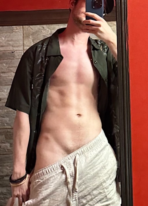 Profil von Toni, 32 Jahre, Gay in Finsterwalde (Brandenburg)
