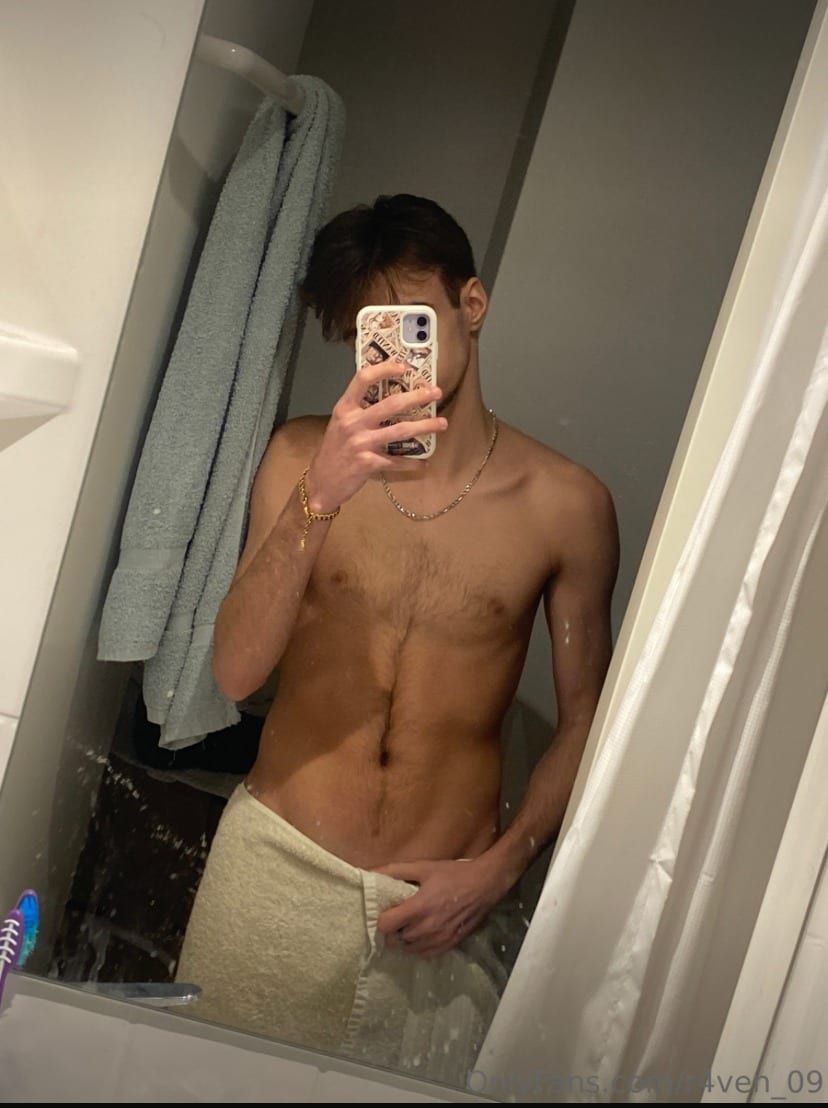 Profil von Phillippe, 23 Jahre, Gay in Halbe (Brandenburg)