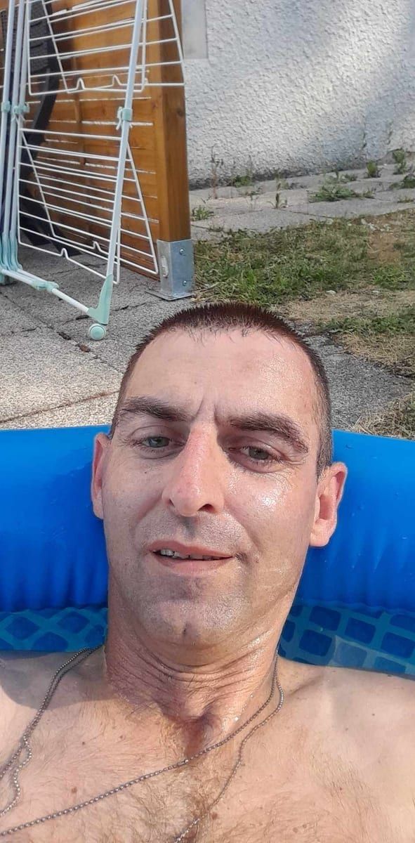 Profil von Hanifi, 33 Jahre, Gay in Cottbus (Brandenburg)